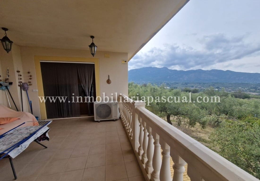 4 soverom Villa til salgs i Cocentaina med svømmebasseng garasje - € 400 000 (Ref: 9322380)