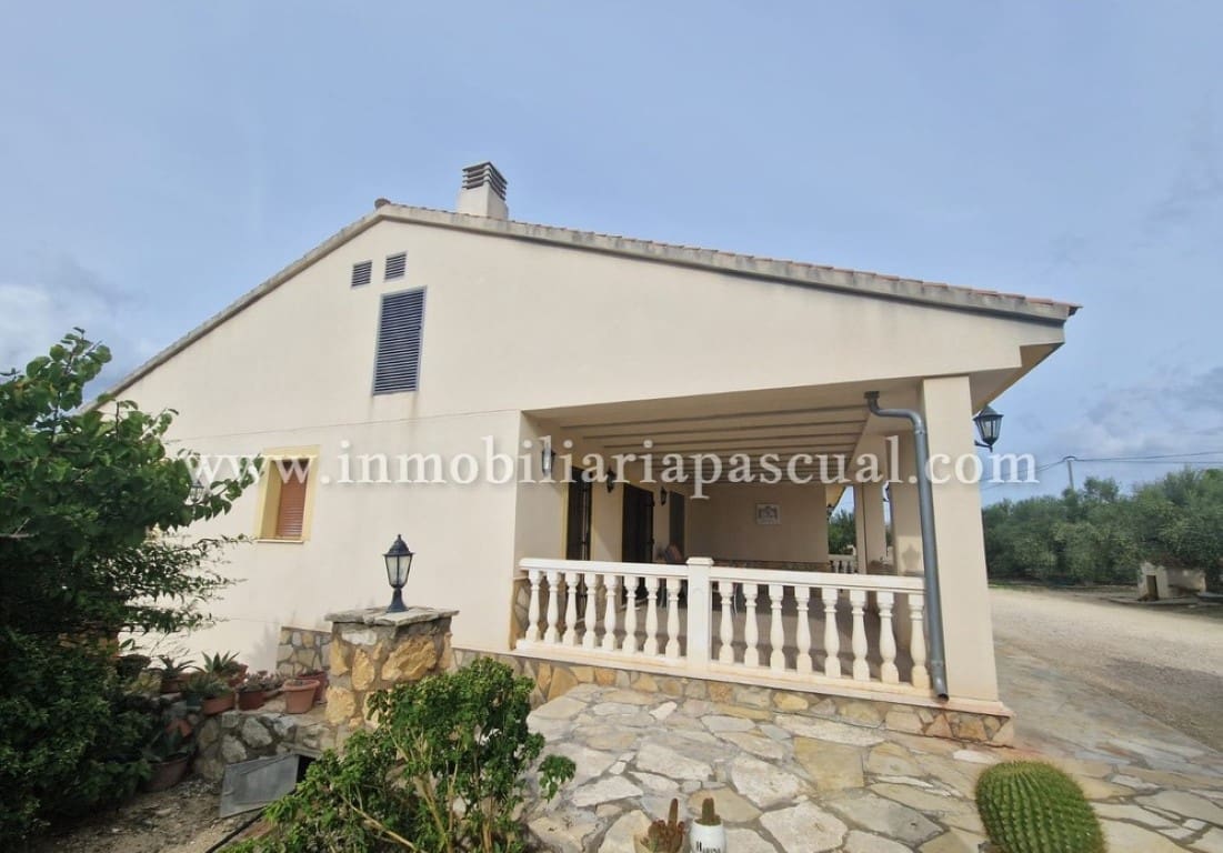 4 soverom Villa til salgs i Cocentaina med svømmebasseng garasje - € 400 000 (Ref: 9322380)