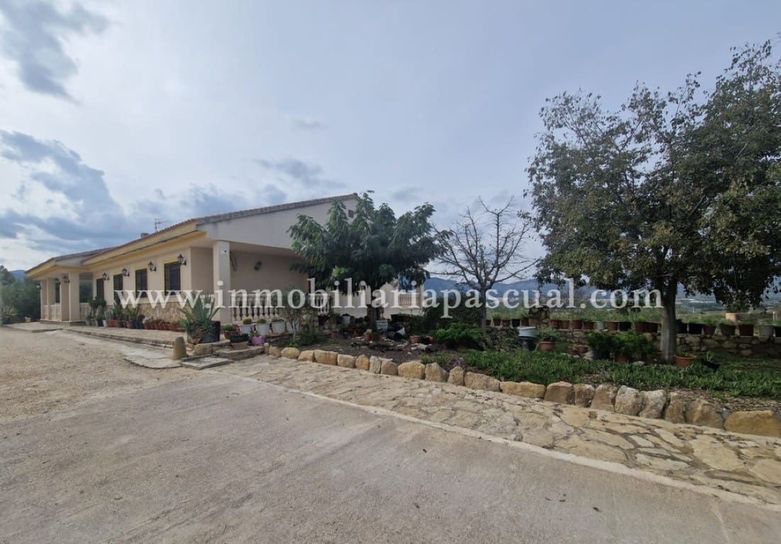 4 soverom Villa til salgs i Cocentaina med svømmebasseng garasje - € 400 000 (Ref: 9322380)