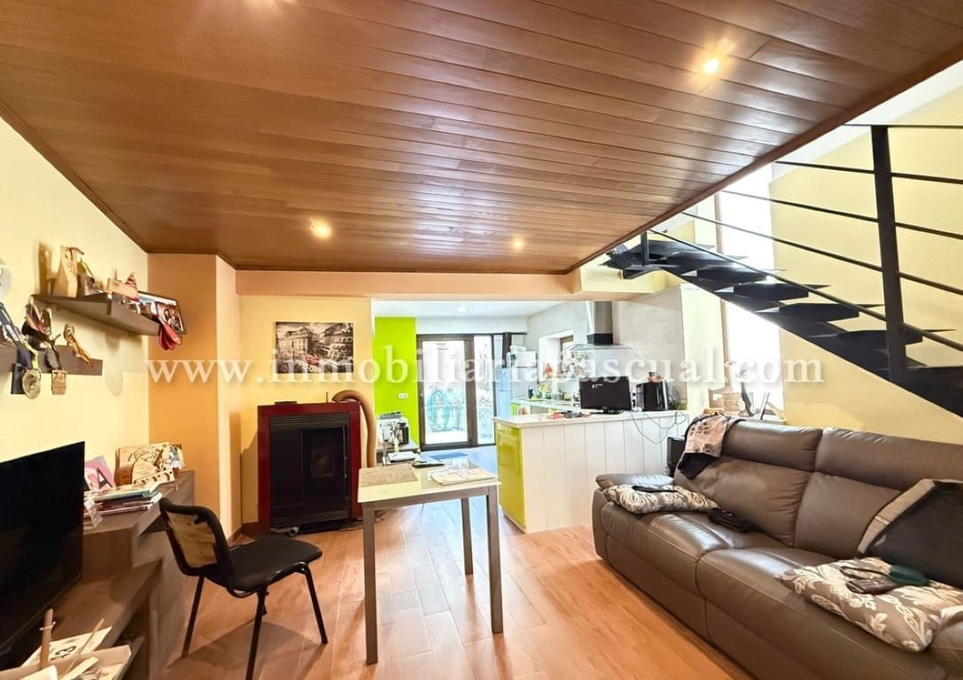 3 slaapkamer Huis te koop in Muro de Alcoy met garage - € 140.000 (Ref: 9374832)