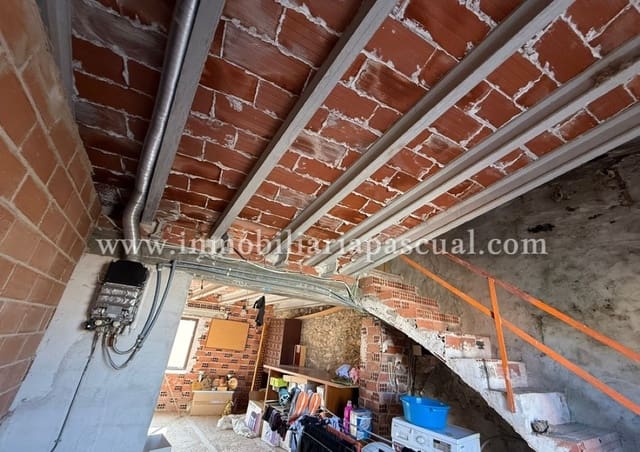 3 slaapkamer Huis te koop in Muro de Alcoy met garage - € 140.000 (Ref: 9374832)