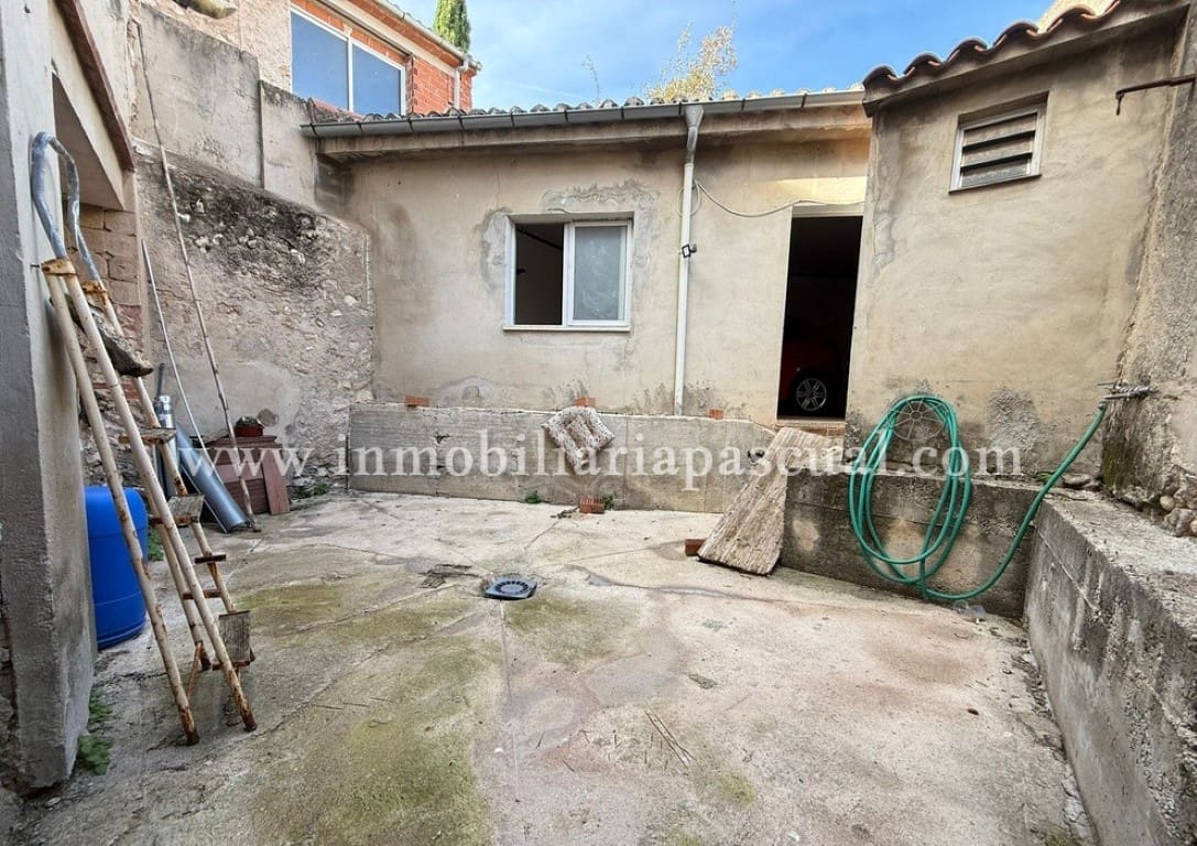 3 slaapkamer Huis te koop in Muro de Alcoy met garage - € 140.000 (Ref: 9374832)