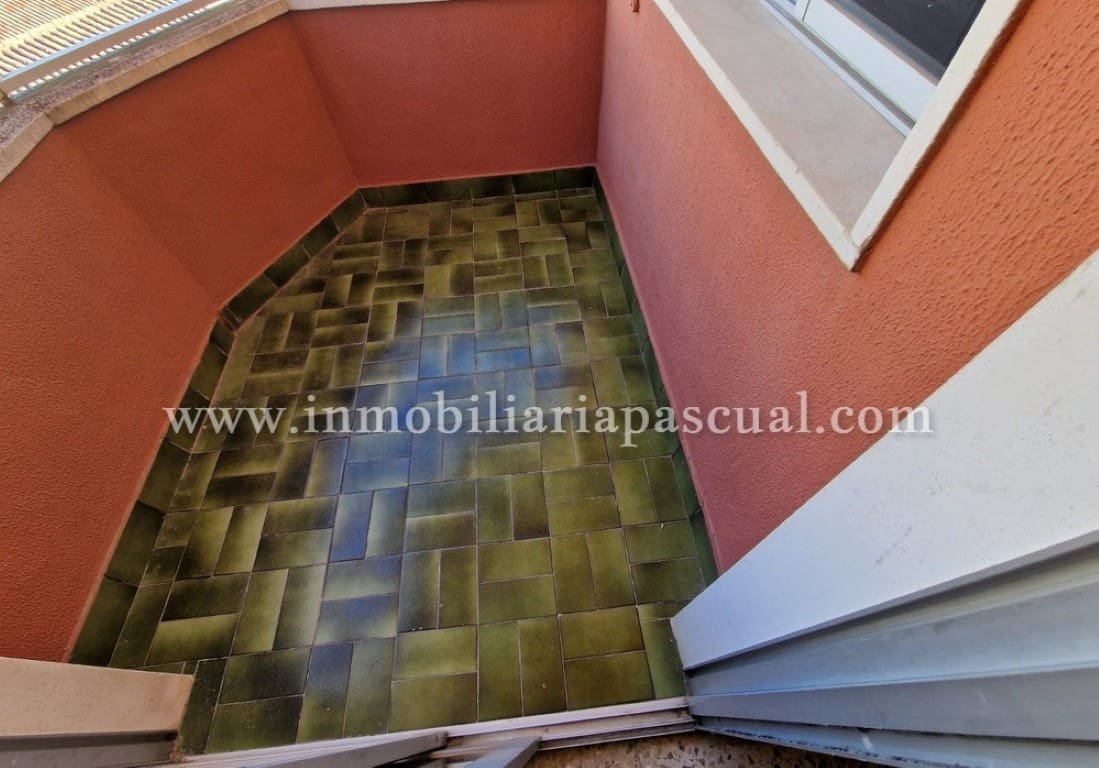 4 slaapkamer Flat te koop in Muro de Alcoy met garage - € 70.000 (Ref: 9387071)