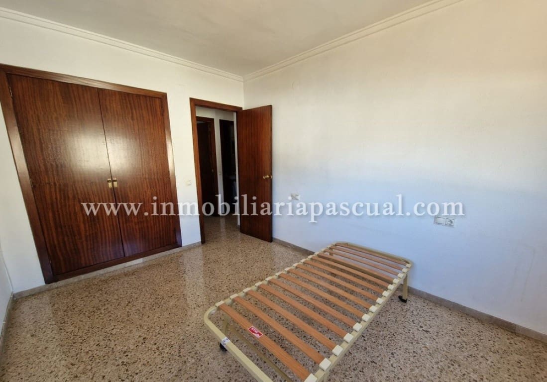 4 slaapkamer Flat te koop in Muro de Alcoy met garage - € 70.000 (Ref: 9387071)