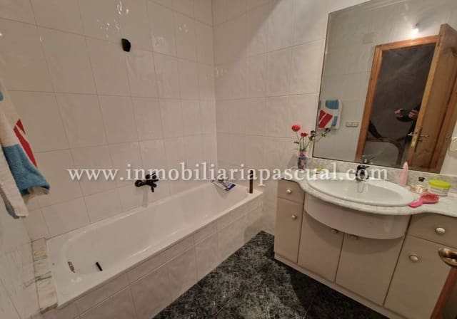 5 Zimmer Haus zu verkaufen in Cocentaina mit Garage - 170.000 € (Ref: 9473392)