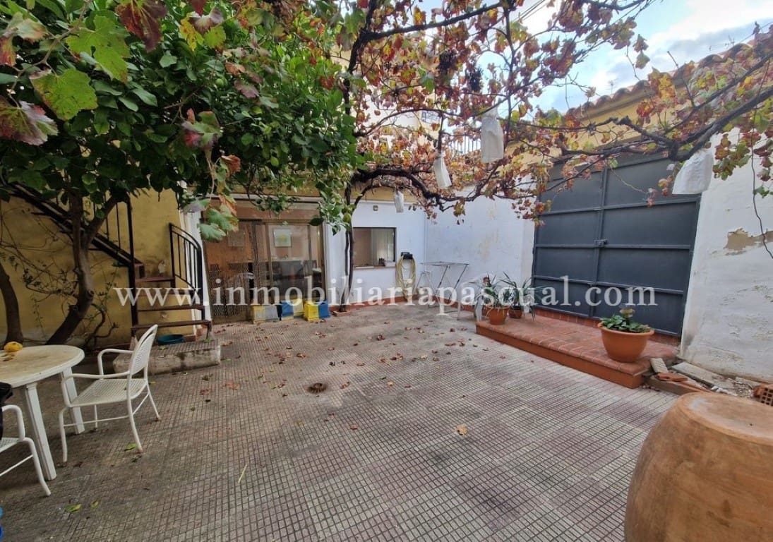 5 chambre Maison de Ville à vendre à Cocentaina avec garage - 170 000 € (Ref: 9473392)