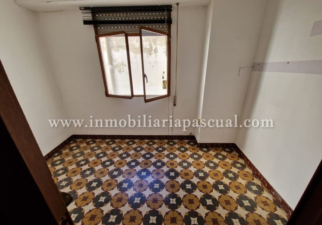 Hus till salu i Muro de Alcoy - 200 000 € (Ref: 9511954)