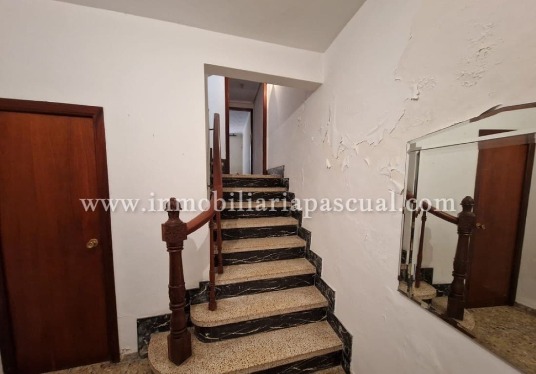 Hus till salu i Muro de Alcoy - 200 000 € (Ref: 9511954)