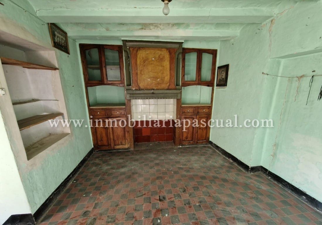 Hus till salu i Muro de Alcoy - 200 000 € (Ref: 9511954)