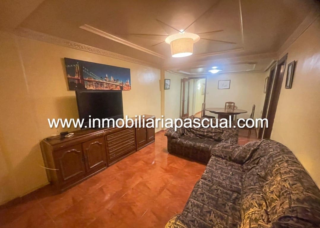 3 bedroom Flat for sale in Alcoy / Alcoi - € 105,000 (Ref: 9525956)
