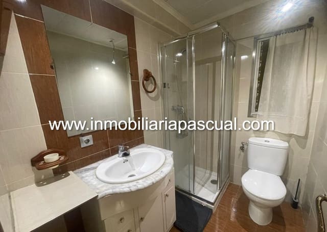 3 bedroom Flat for sale in Alcoy / Alcoi - € 105,000 (Ref: 9525956)