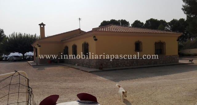 5 slaapkamer Villa te koop in Muro de Alcoy met zwembad garage - € 330.000 (Ref: 9610319)
