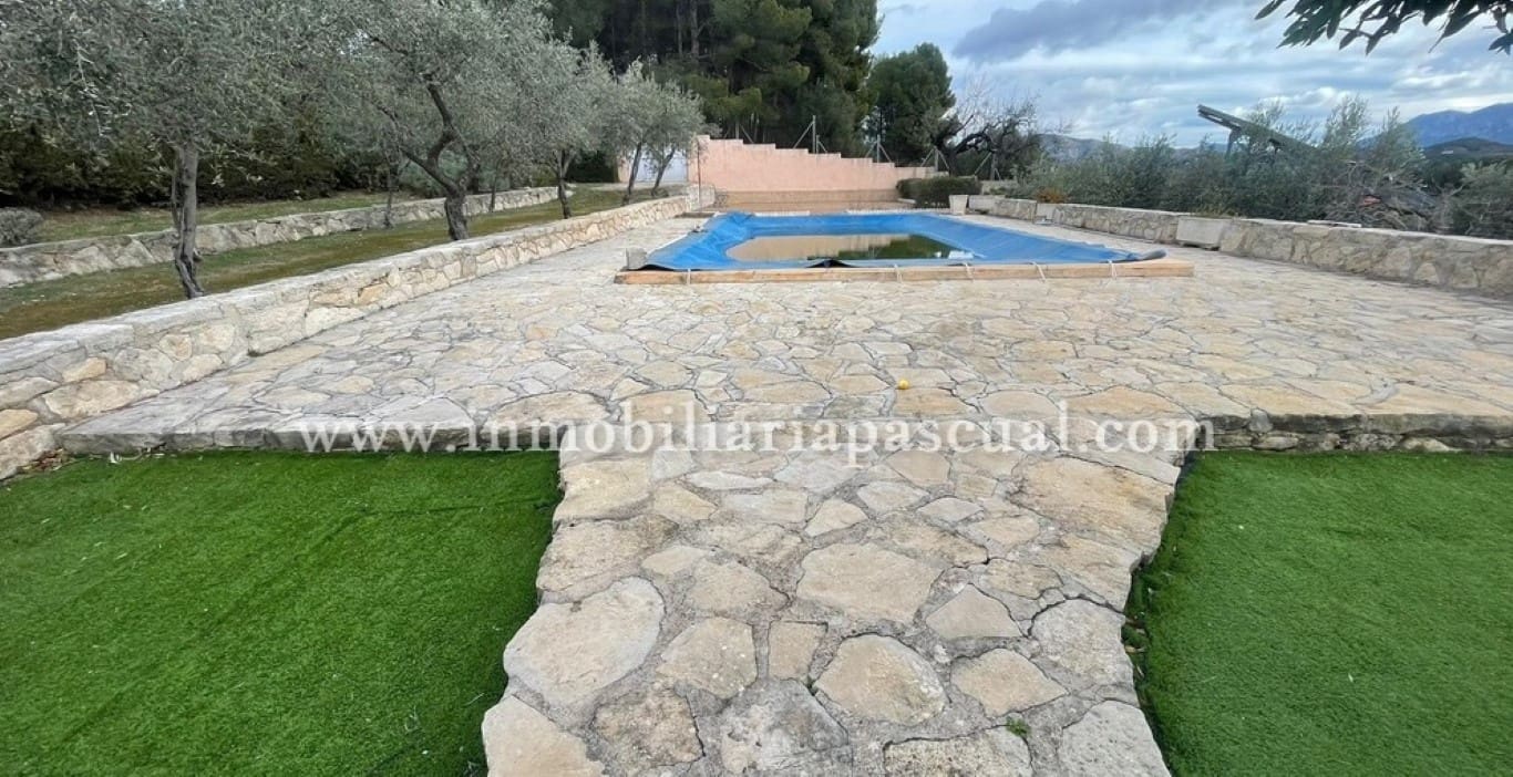 5 soveværelse Villa til salg i Alcoy / Alcoi med swimmingpool garage - € 450.000 (Ref: 9656864)