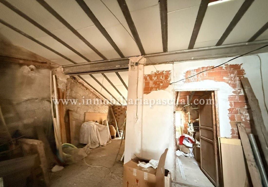 4 sovrum Hus till salu i L'Orxa / Lorcha - 90 000 € (Ref: 9669708)