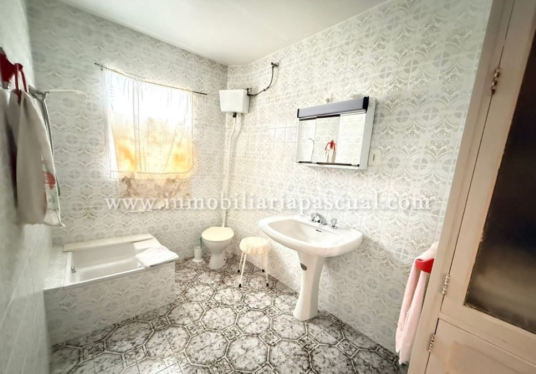 4 sovrum Hus till salu i L'Orxa / Lorcha - 90 000 € (Ref: 9669708)