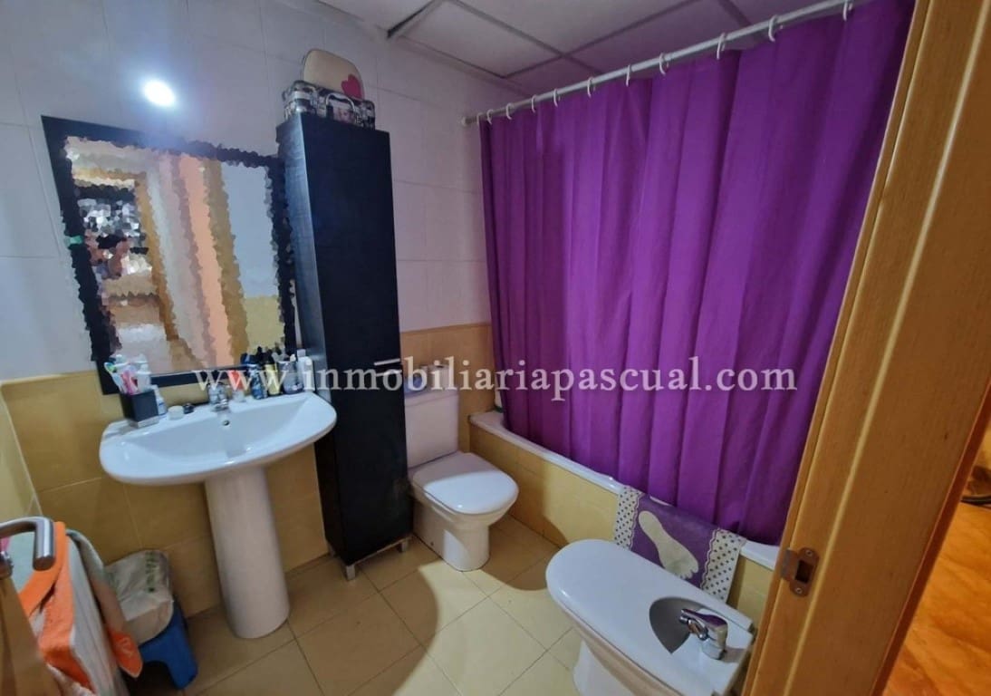 3 bedroom Apartment for sale in Alcoy / Alcoi with pool garage - € 200,000 (Ref: 9720948)