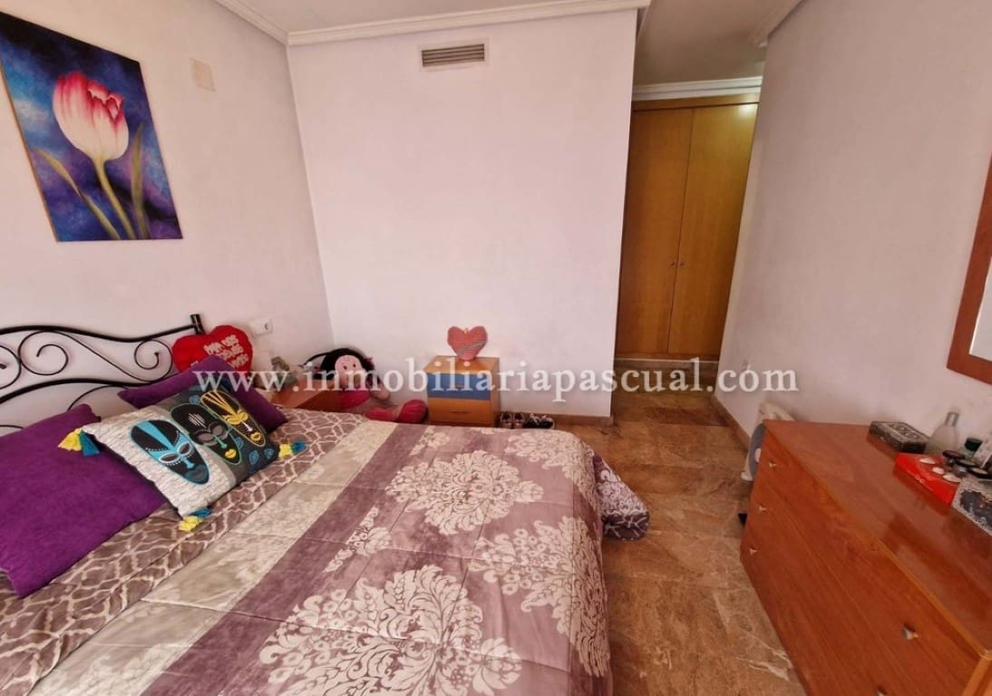 3 bedroom Apartment for sale in Alcoy / Alcoi with pool garage - € 200,000 (Ref: 9720948)