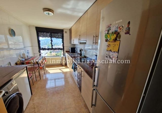 3 bedroom Apartment for sale in Alcoy / Alcoi with pool garage - € 200,000 (Ref: 9720948)