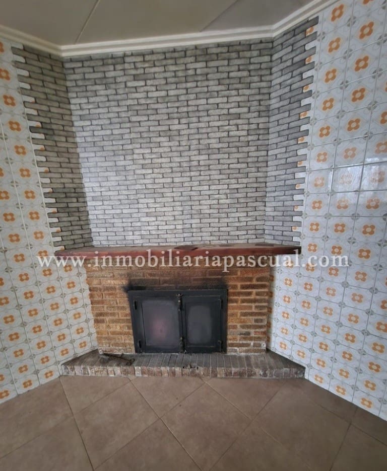 3 bedroom Apartment for sale in Beniarres - € 60,000 (Ref: 9731635)