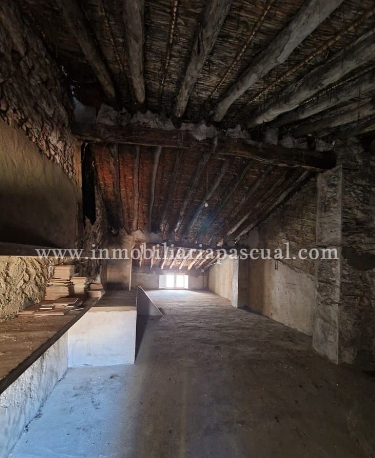 3 bedroom Apartment for sale in Beniarres - € 60,000 (Ref: 9731635)