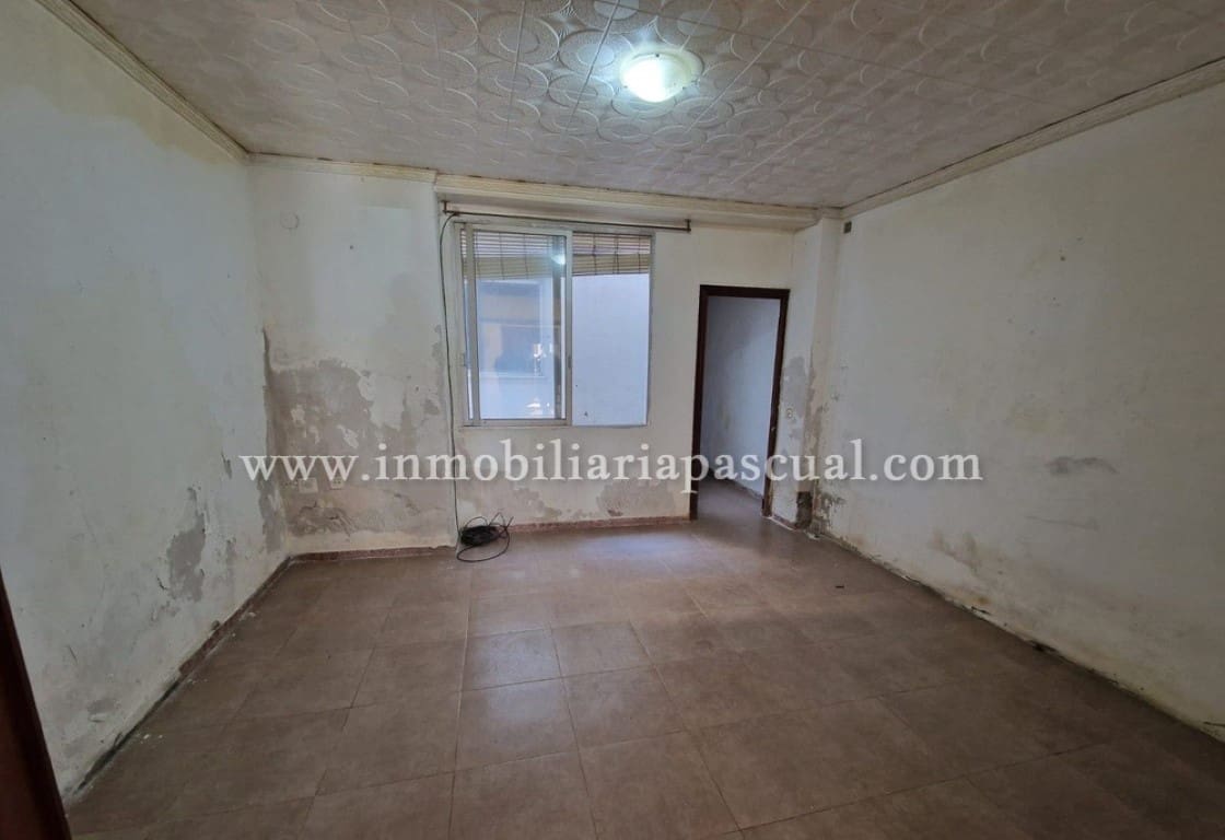 3 bedroom Apartment for sale in Beniarres - € 60,000 (Ref: 9731635)