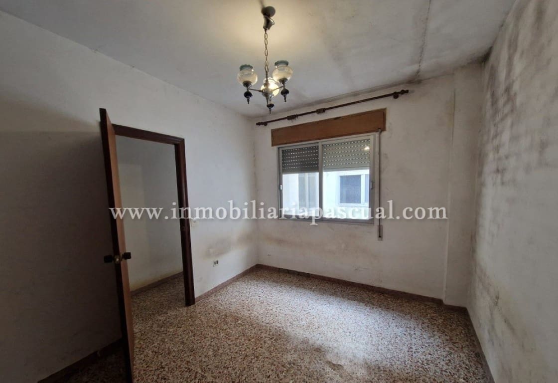 3 bedroom Apartment for sale in Beniarres - € 60,000 (Ref: 9731635)
