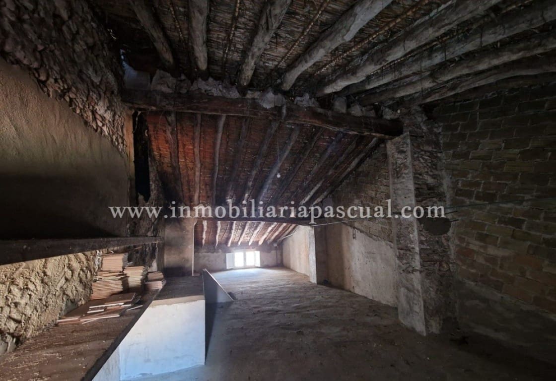 3 bedroom Apartment for sale in Beniarres - € 60,000 (Ref: 9731635)