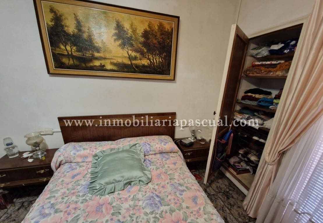 3 bedroom Terraced Villa for sale in Beniarres with garage - € 42,000 (Ref: 9731636)
