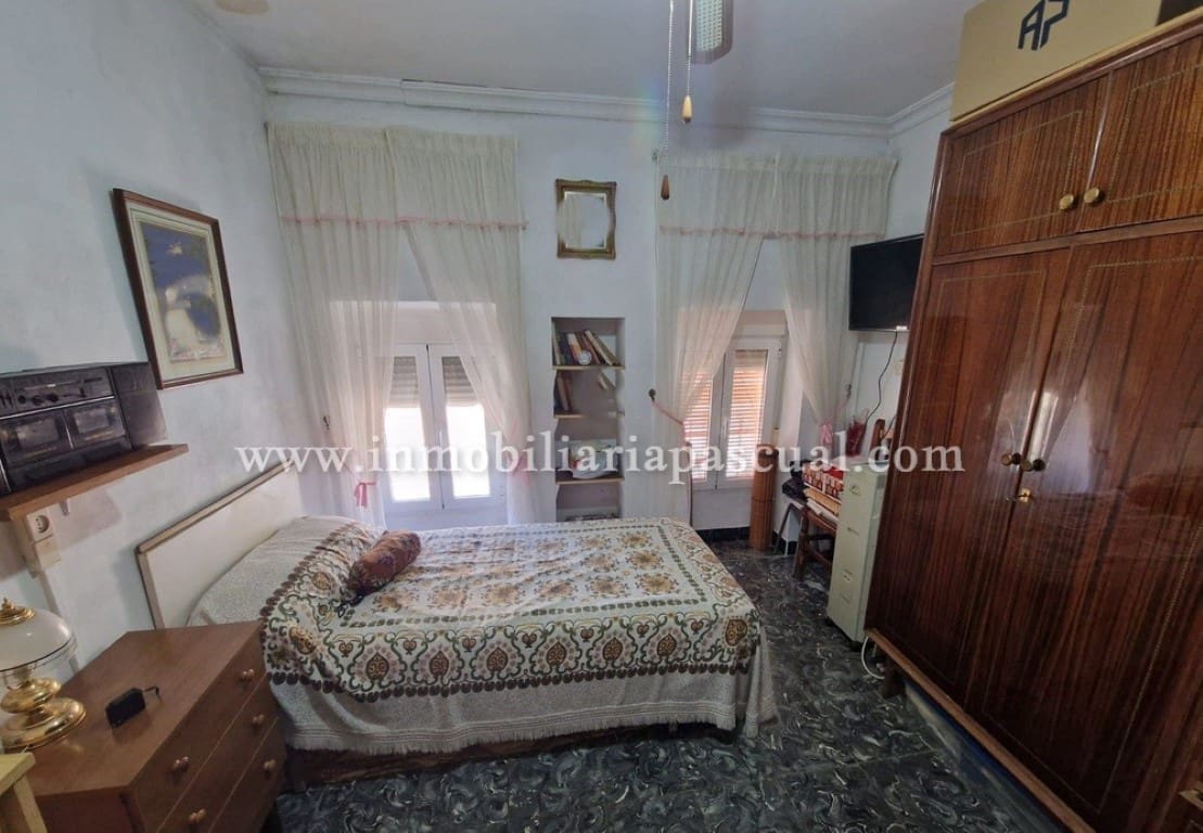 3 bedroom Terraced Villa for sale in Beniarres with garage - € 42,000 (Ref: 9731636)