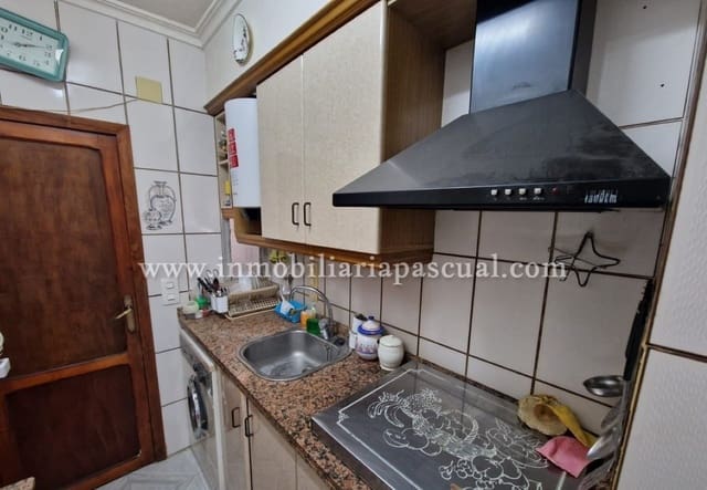 3 bedroom Terraced Villa for sale in Beniarrés with garage - € 42,000 (Ref: 9731636)