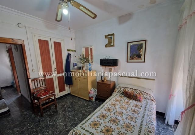 3 bedroom Terraced Villa for sale in Beniarrés with garage - € 42,000 (Ref: 9731636)