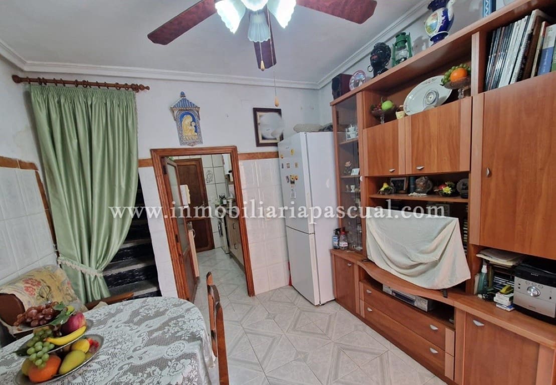 3 bedroom Terraced Villa for sale in Beniarres with garage - € 42,000 (Ref: 9731636)