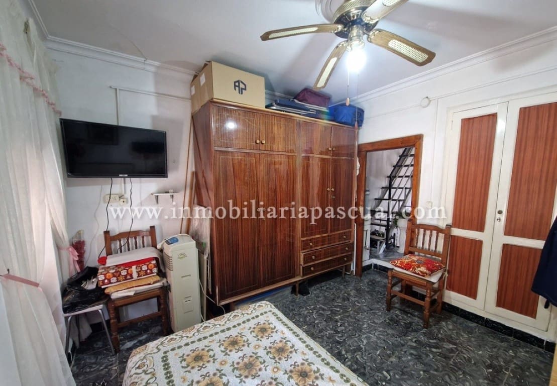 3 bedroom Terraced Villa for sale in Beniarres with garage - € 42,000 (Ref: 9731636)