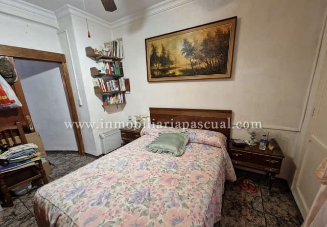 3 bedroom Terraced Villa for sale in Beniarrés with garage - € 42,000 (Ref: 9731636)