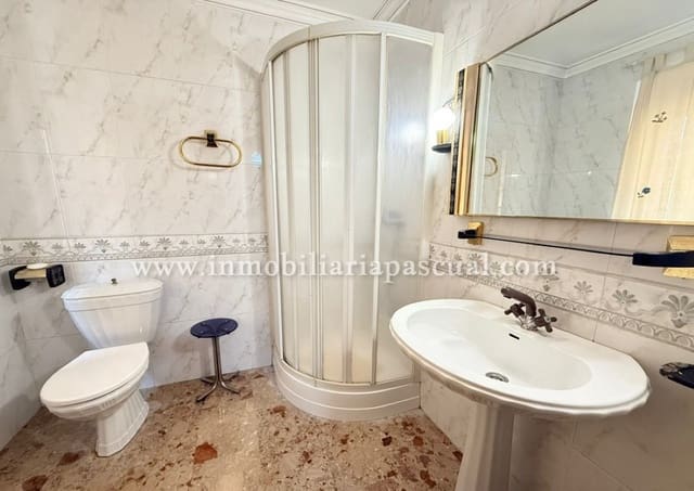 5 bedroom Villa for sale in Cocentaina with garage - € 160,000 (Ref: 9743095)