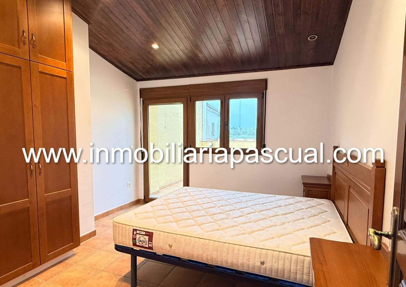 Apartamento de 3 habitaciones en Benimarfull en venta con garaje - 180.000 € (Ref: 9787944)