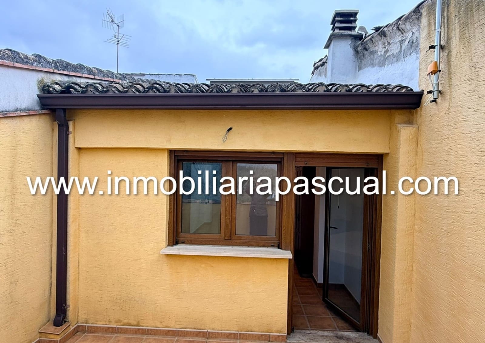 Apartamento de 3 habitaciones en Benimarfull en venta con garaje - 180.000 € (Ref: 9787944)