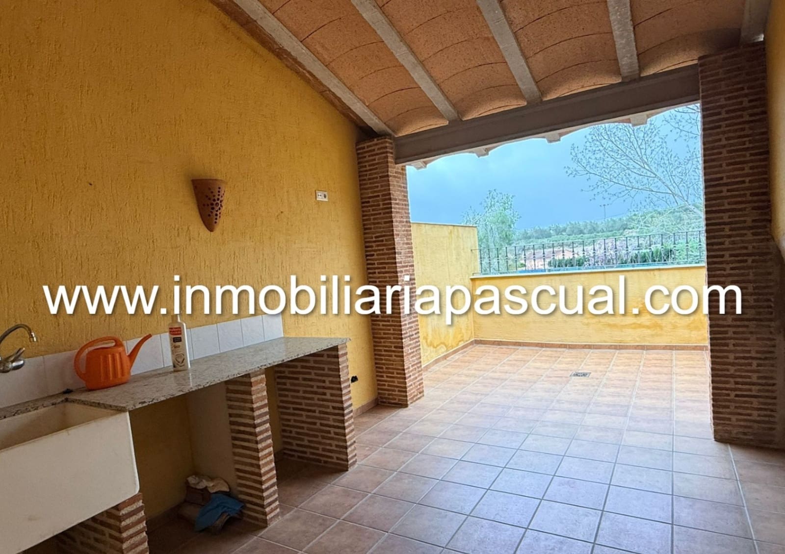 Apartamento de 3 habitaciones en Benimarfull en venta con garaje - 180.000 € (Ref: 9787944)