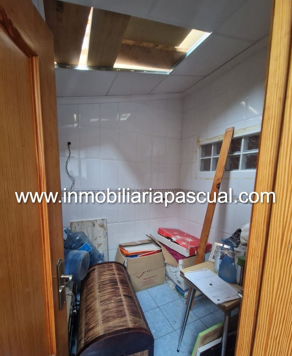 3 bedroom Townhouse for sale in Muro de Alcoy - € 90,000 (Ref: 9841919)