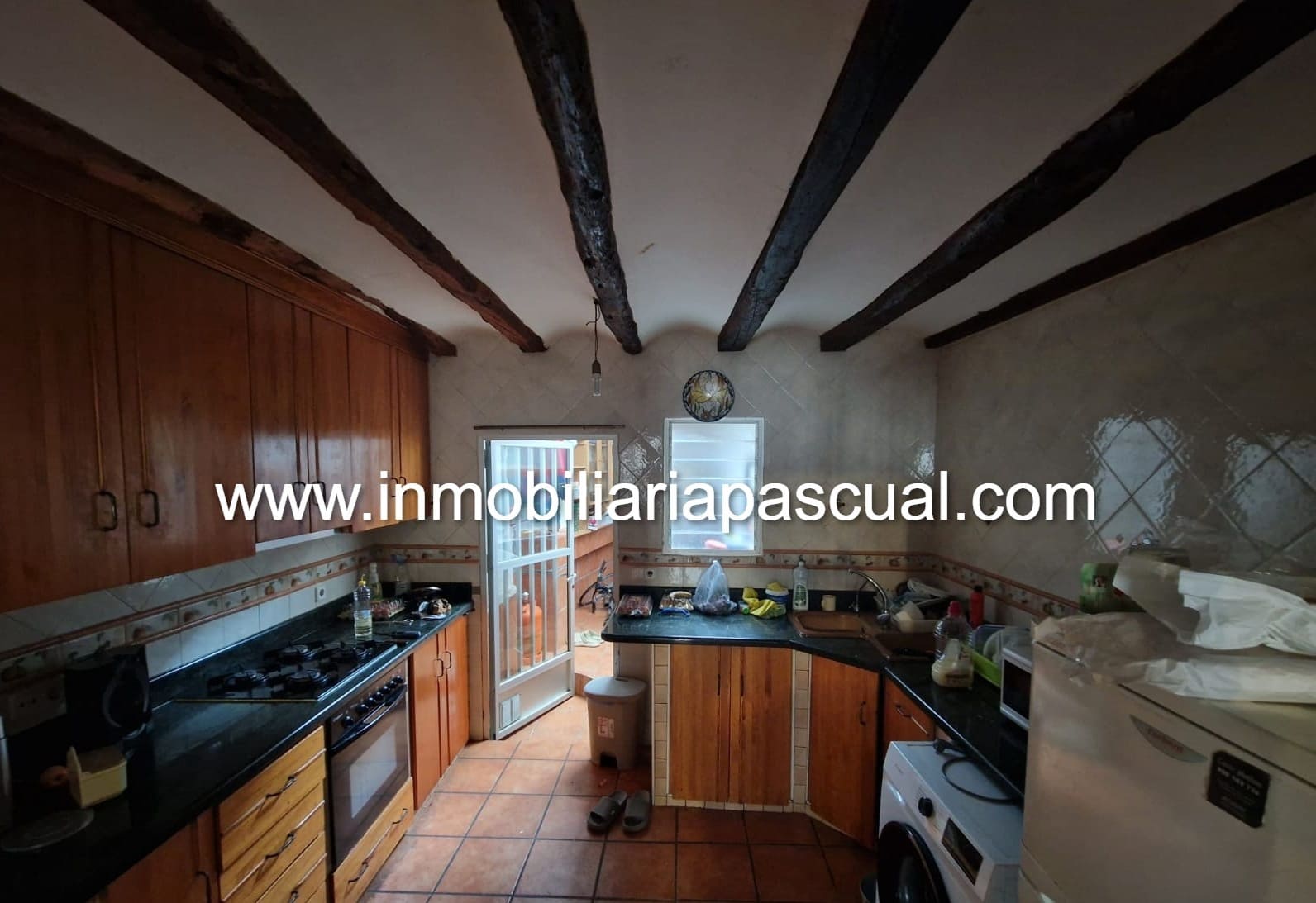 3 bedroom Townhouse for sale in Muro de Alcoy - € 90,000 (Ref: 9841919)