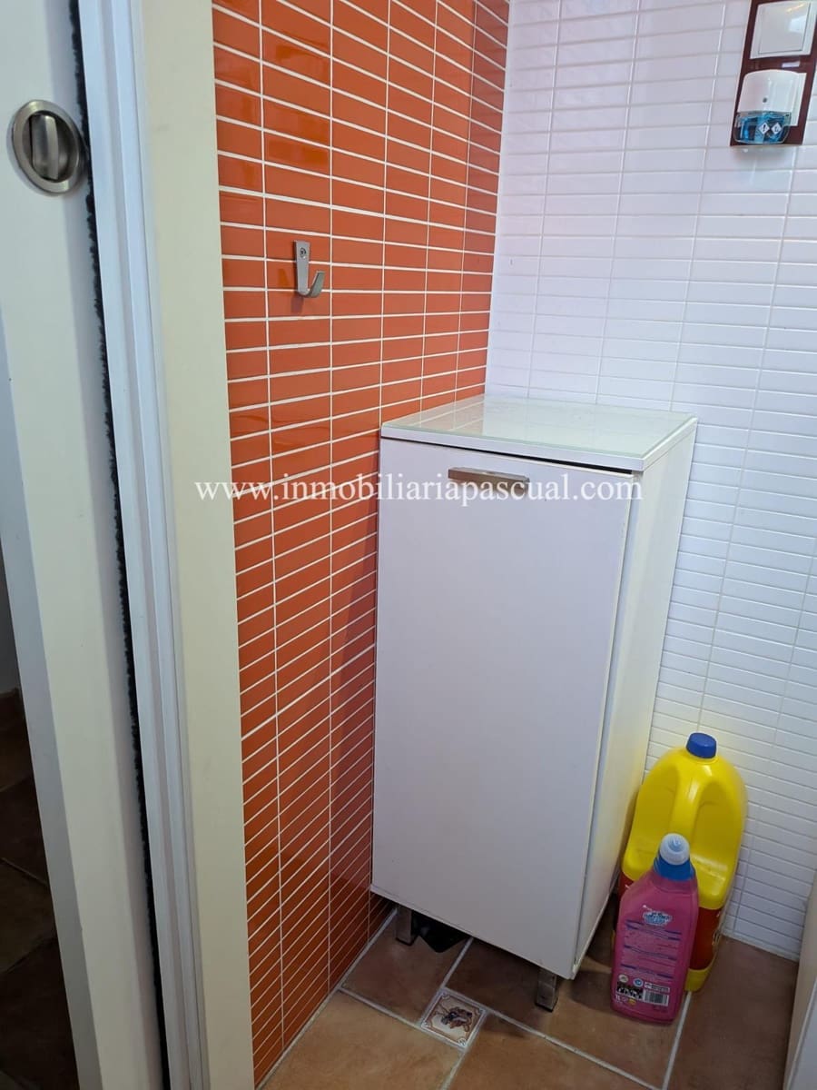 2 soveværelse Lejlighed til salg i Alcoy / Alcoi - € 65.000 (Ref: 9902182)