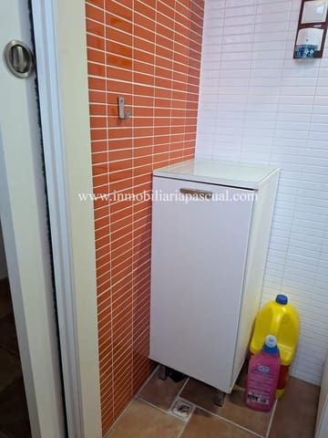 2 soveværelse Lejlighed til salg i Alcoy / Alcoi - € 65.000 (Ref: 9902182)