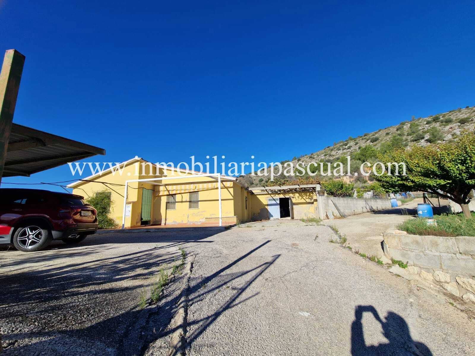 3 slaapkamer Finca/Landhuis te koop in Agres - € 120.000 (Ref: 9902437)