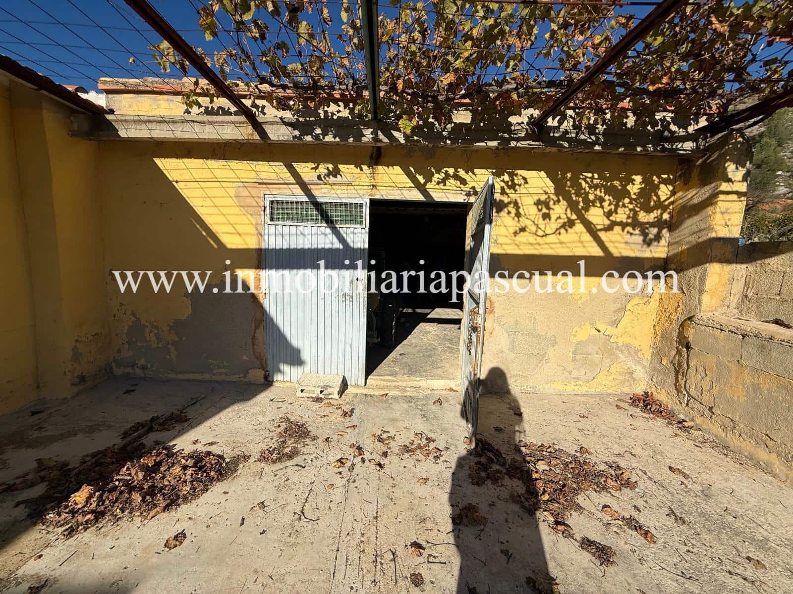 3 slaapkamer Finca/Landhuis te koop in Agres - € 120.000 (Ref: 9902437)