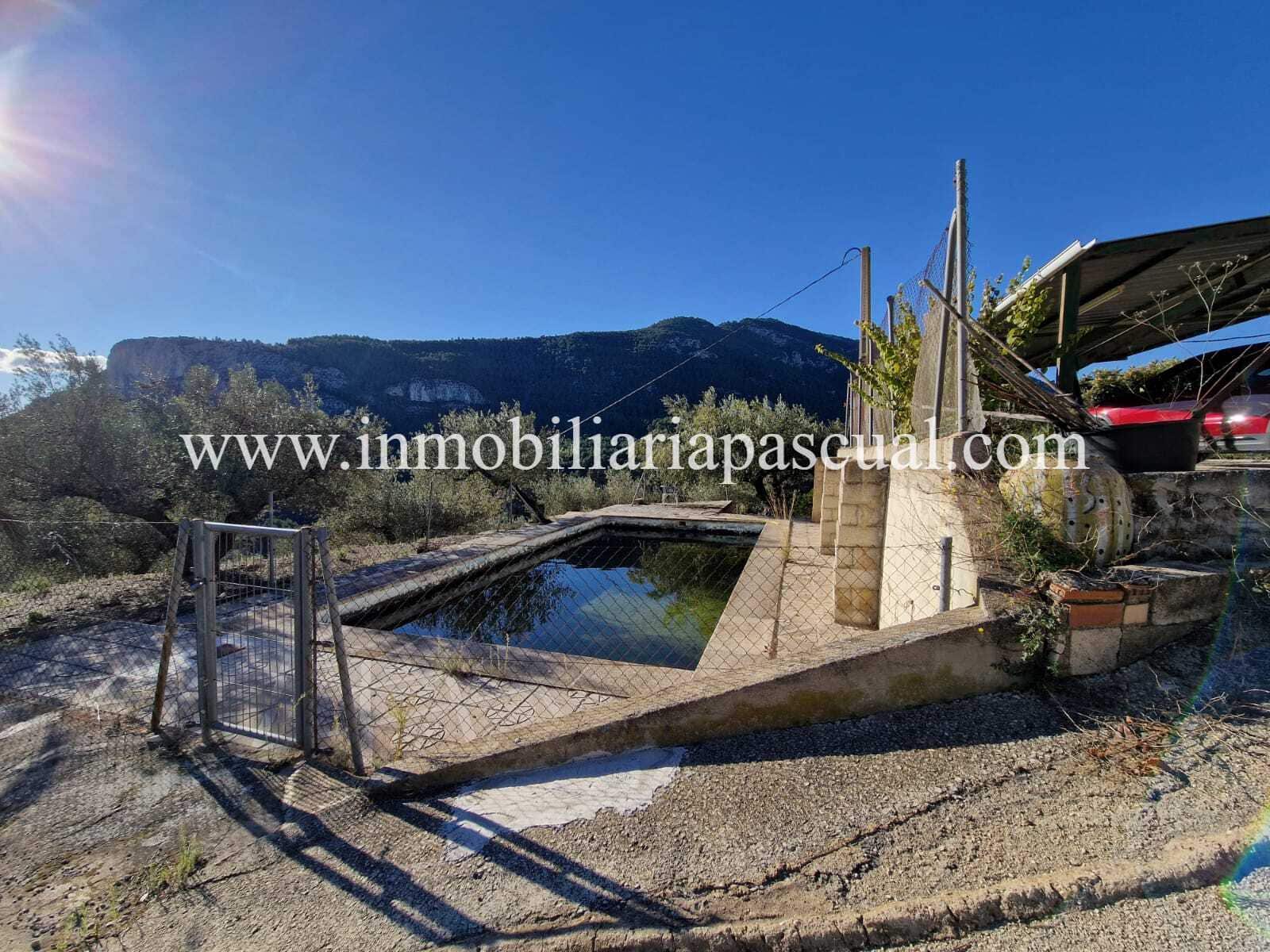 3 slaapkamer Finca/Landhuis te koop in Agres - € 120.000 (Ref: 9902437)