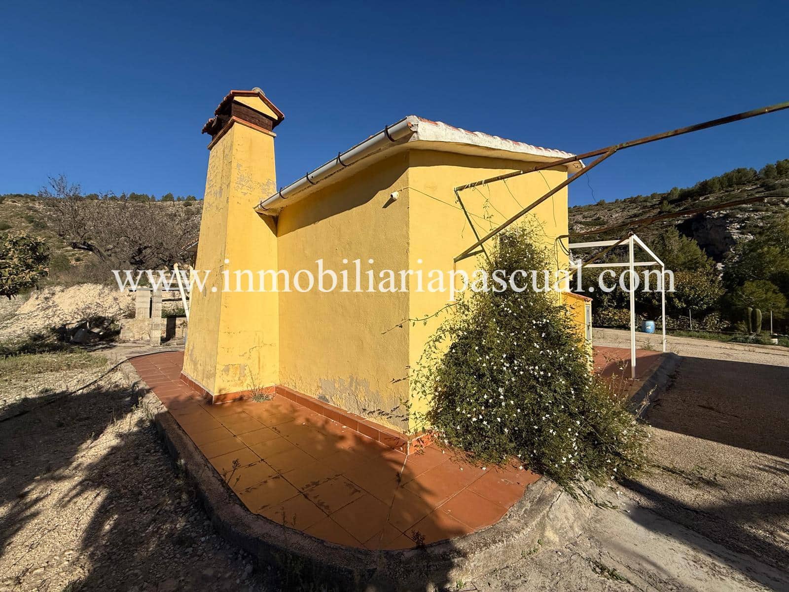 3 slaapkamer Finca/Landhuis te koop in Agres - € 120.000 (Ref: 9902437)