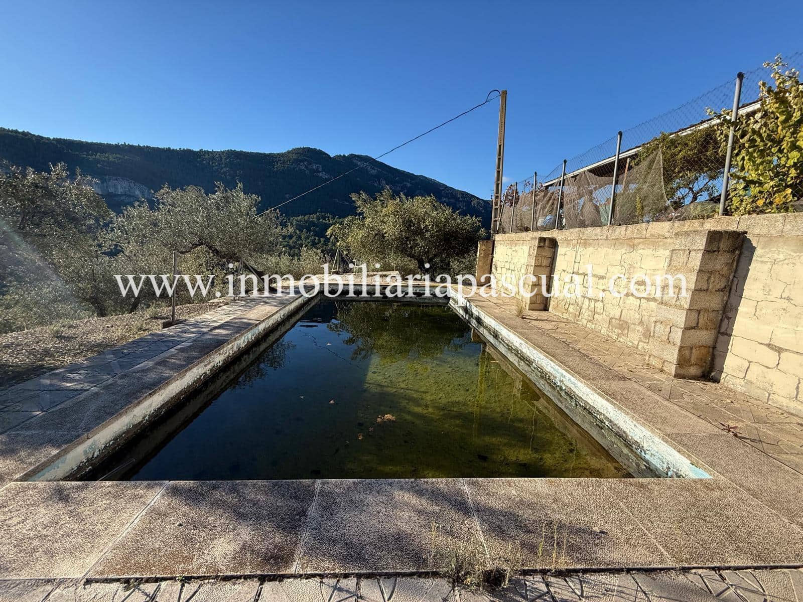 3 slaapkamer Finca/Landhuis te koop in Agres - € 120.000 (Ref: 9902437)
