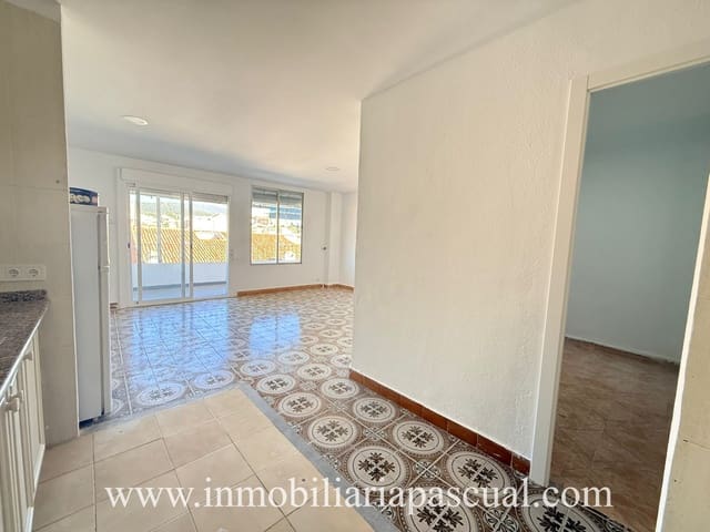 3 soveværelse Lejlighed til salg i Alcoy / Alcoi - € 170.000 (Ref: 9902606)