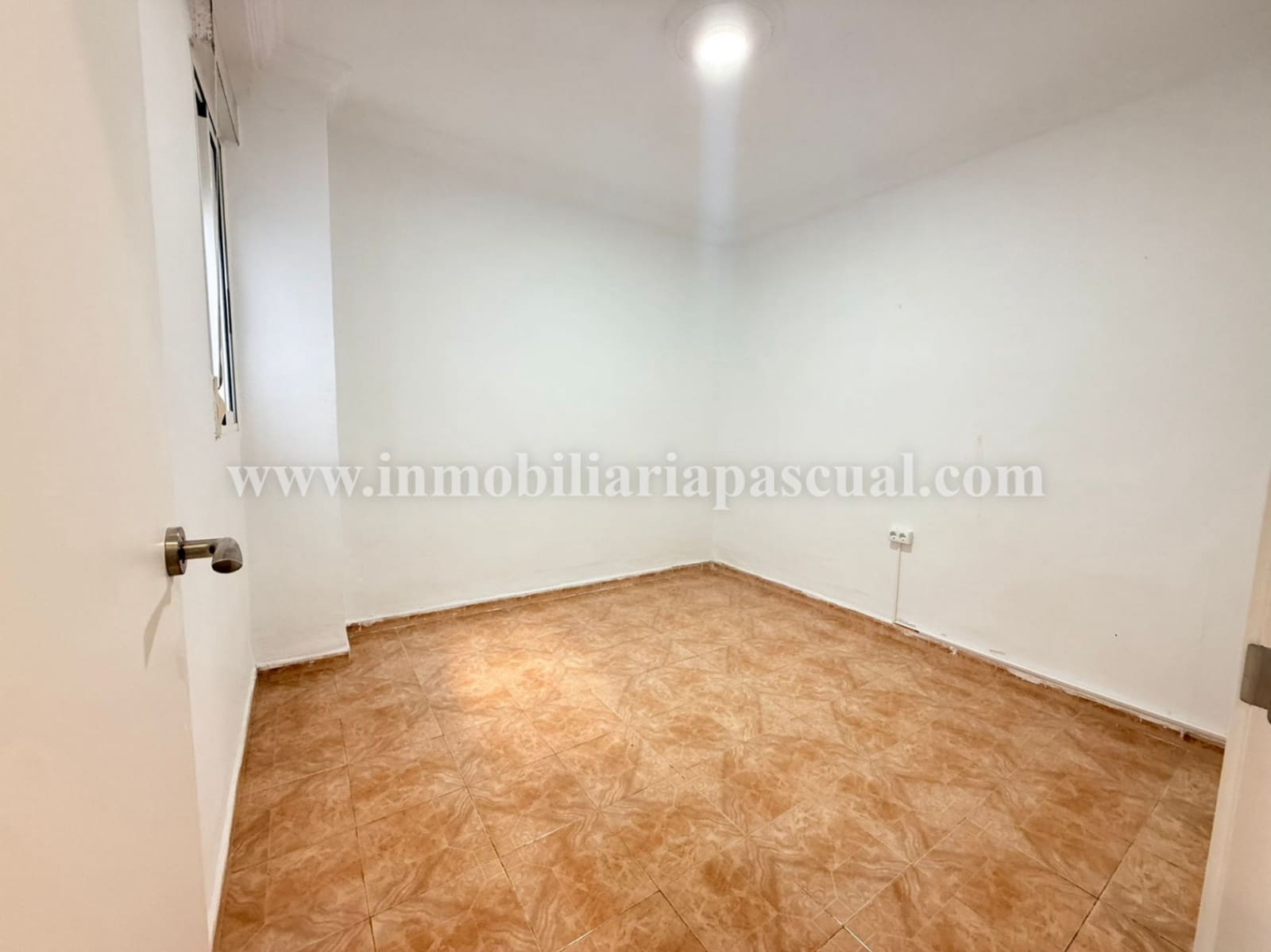3 bedroom Apartment for sale in Alcoy / Alcoi - € 170,000 (Ref: 9902606)
