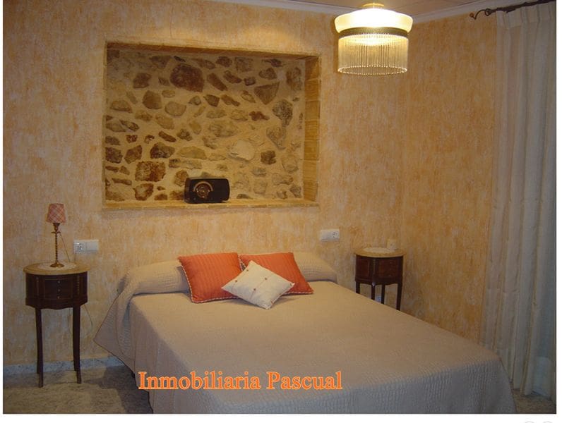 5 camera da letto Casa in vendita in Facheca - 92.000 € (Rif: 9904883)